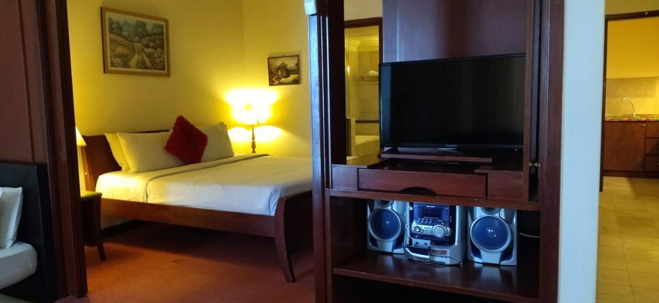 Plaza Apartment At Berjaya Times Square Kl Kuala Lumpur Ngoại thất bức ảnh