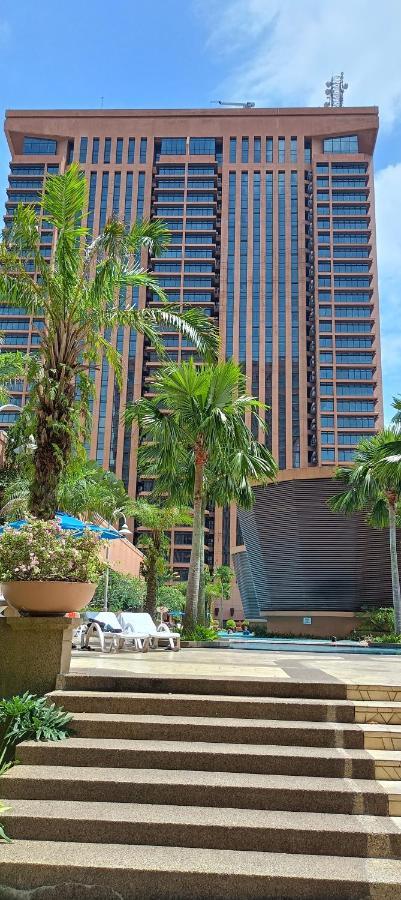 Plaza Apartment At Berjaya Times Square Kl Kuala Lumpur Ngoại thất bức ảnh